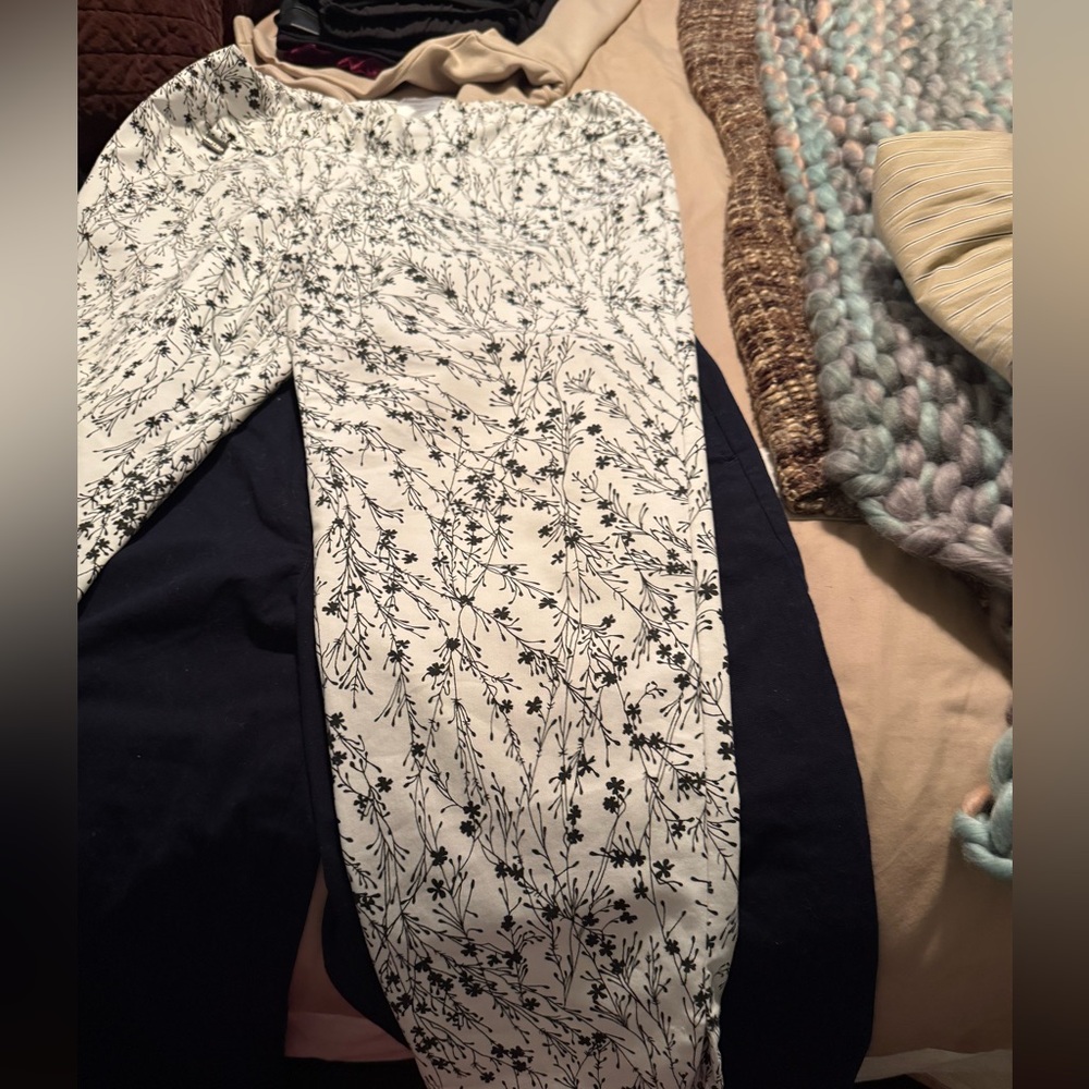 LISETTE Black and White Floral Blouse